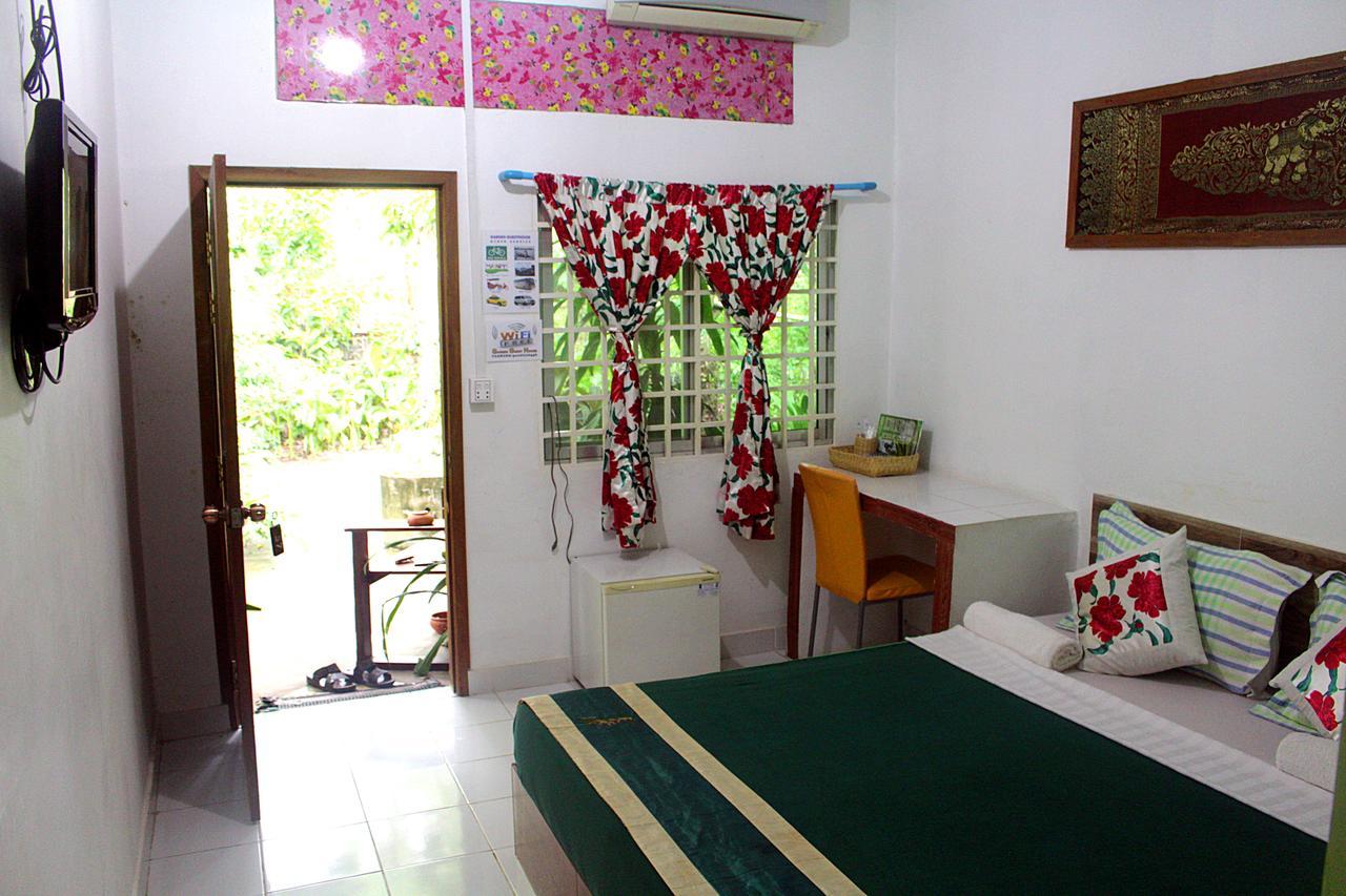 Garden Guesthouse Kampong Chhnang الغرفة الصورة