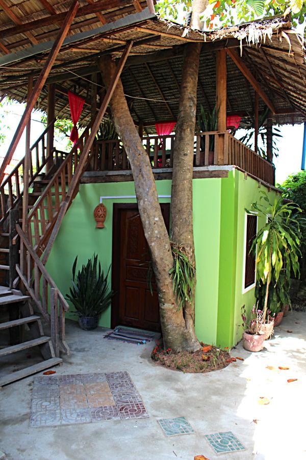 Garden Guesthouse Kampong Chhnang الغرفة الصورة